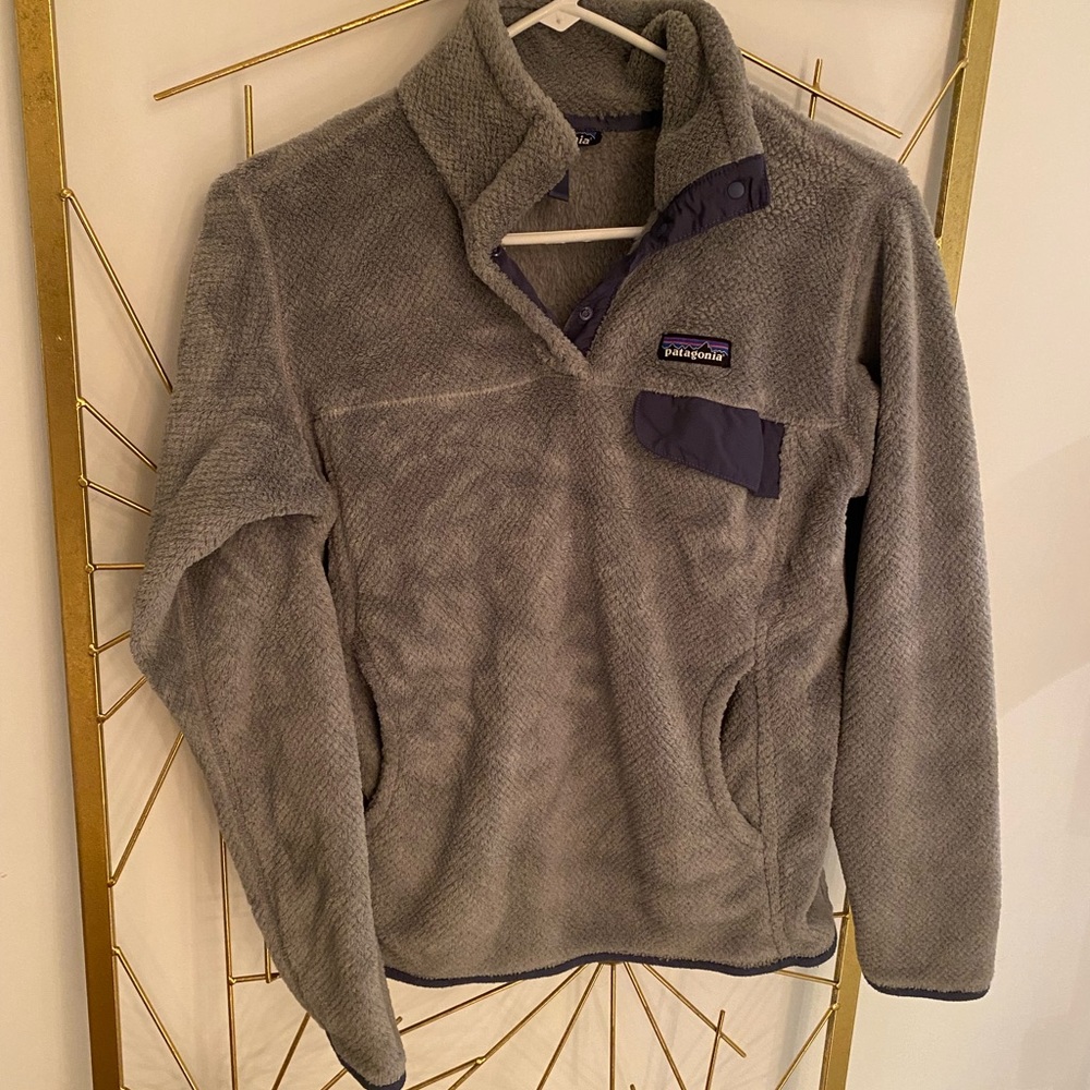 Patagonia pull over